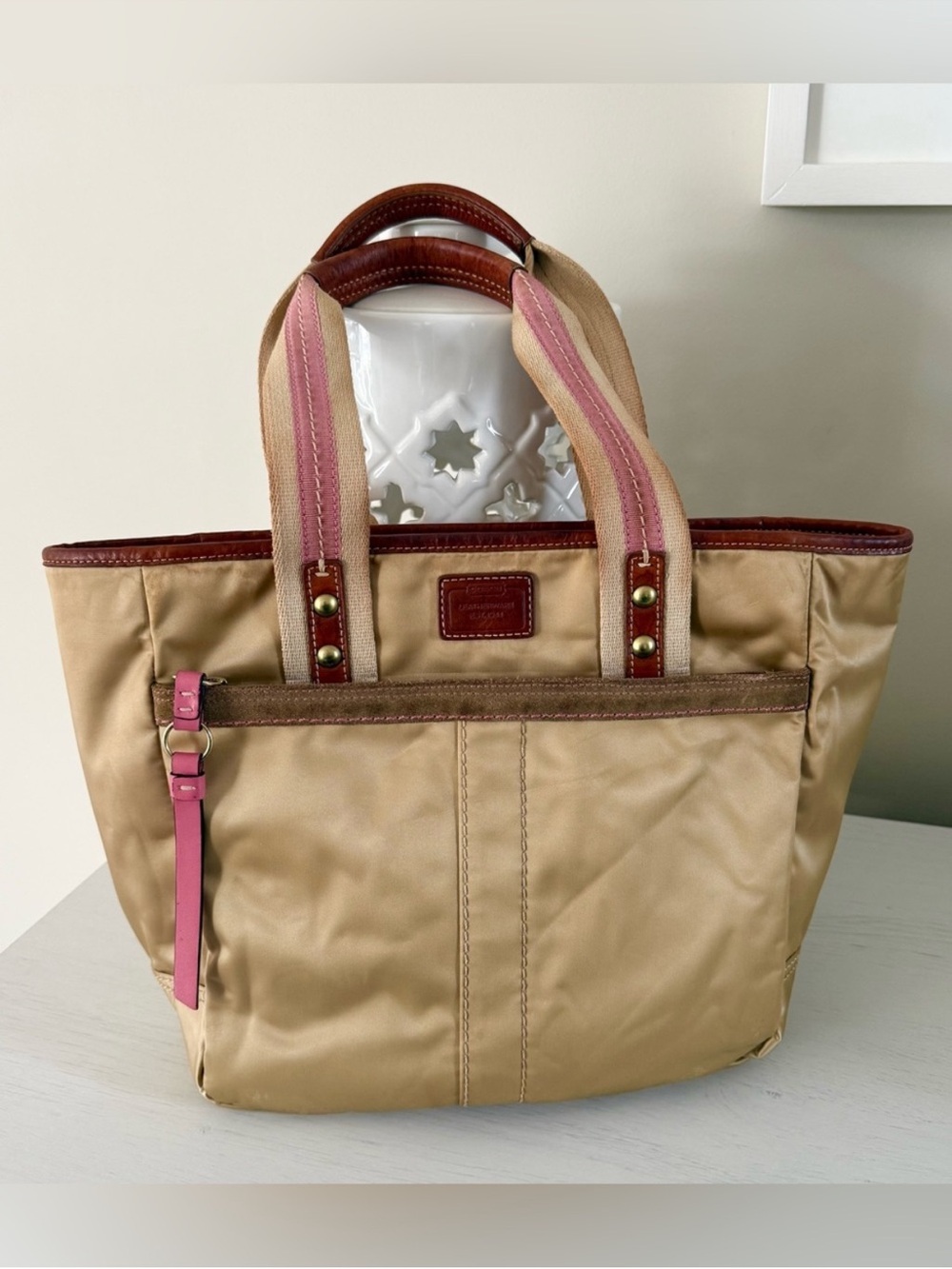Coach Hampton Vintage Y2K Sateen Tote Bag with Pink Signature Print Interior